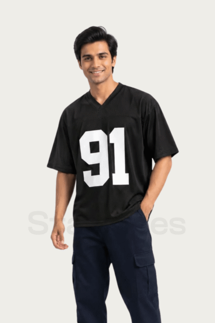 V-Neck 91 Black Graphic Drop Shoulder T-Shirt